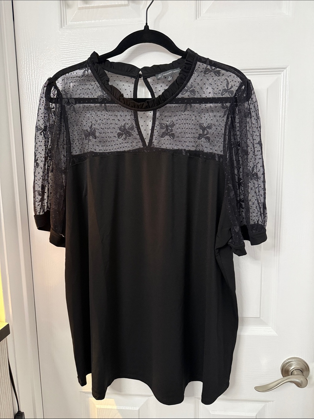 Adrianna Papell Black Sheer Lace Yoke Short Sleeve Blouse